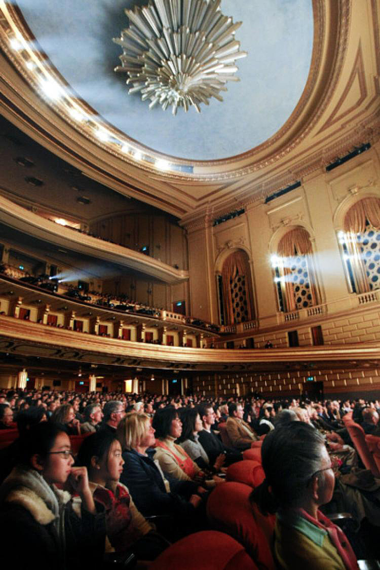 the style saloniste San Francisco Opera Summer Season Opens I Can't Wait